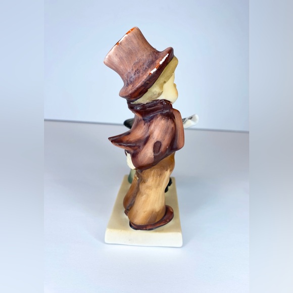 Vintage Christmas Carollers Ceramic Japan Figurine Holiday Decor Collectible MCM - Picture 3 of 10